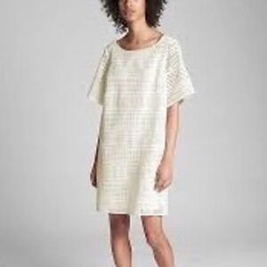 GAP Short Sleeve White Square Eyelet Lace Mini Dress Women's Size Medium